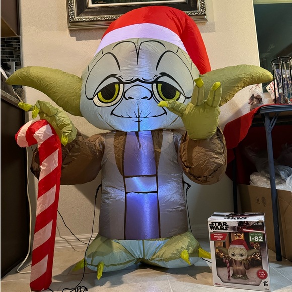 Disney Other - Yoda airblown inflatable lawn decoration, 5’ weighted Disney Santa hat Star Wars
